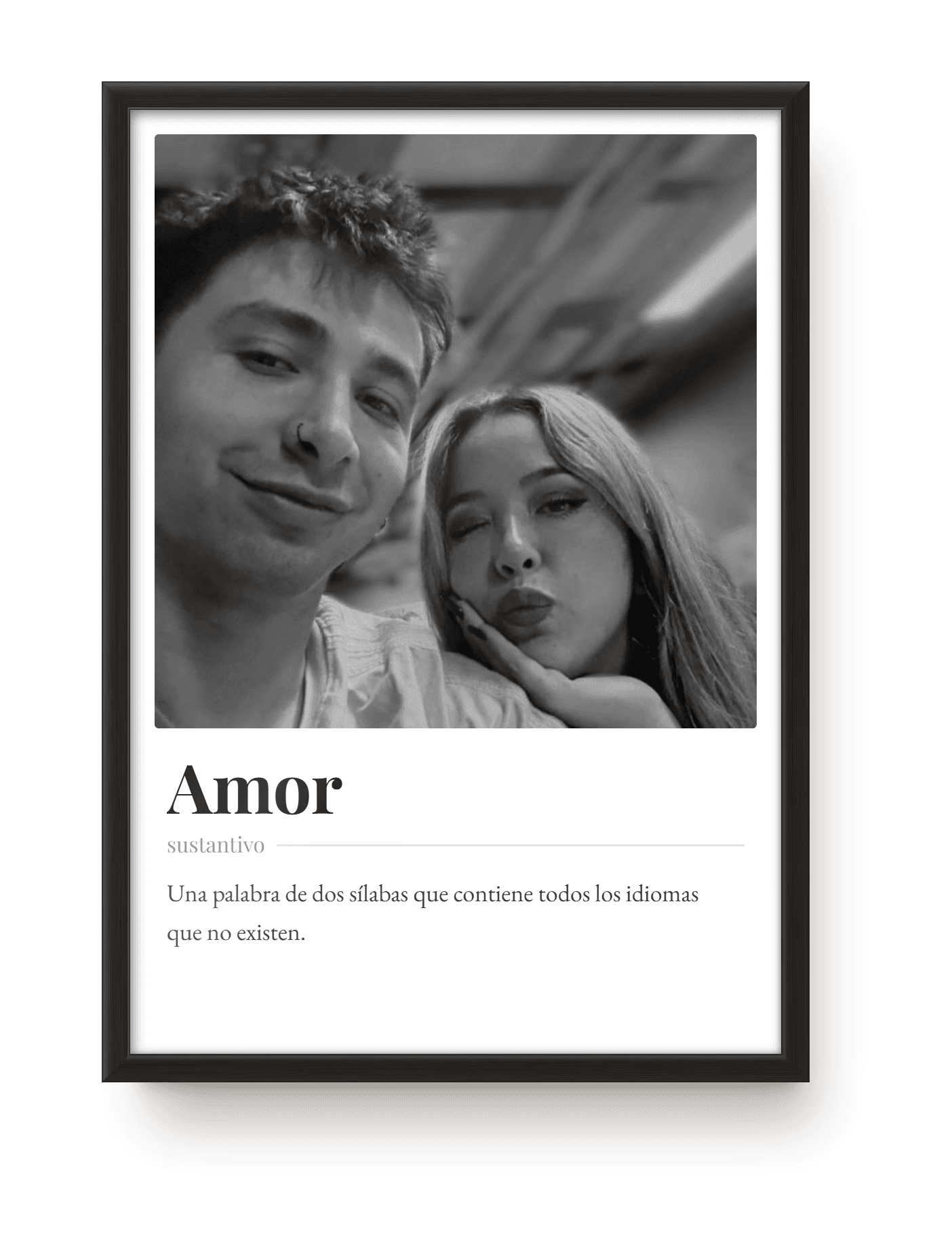 Cuadro Rufora con una foto en blanco y negro y la definición de la palabra "Amor"